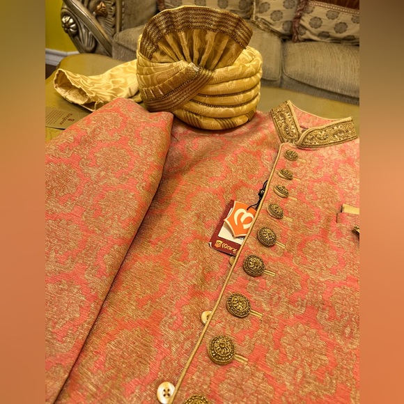 Men’s Wedding Sherwani from Manyavar. - Picture 3 of 6